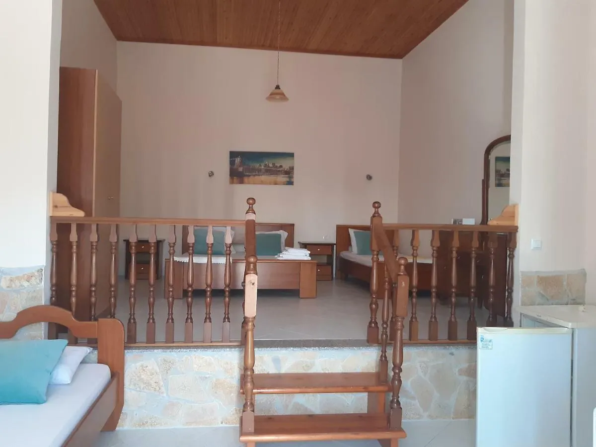 *** Hotel Heaven Beach Sarande Albania